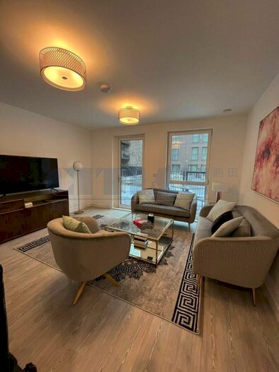 4 Bedroom Apartment To Rent In Cantwell House, - Shipbuilding Way, E13