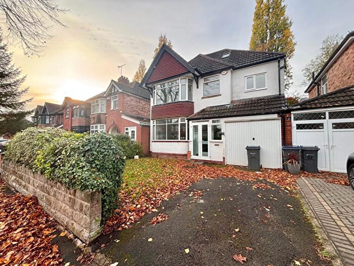 6 Bedroom Link Detached House For Sale In Bibsworth Avenue, Birmingham, B13