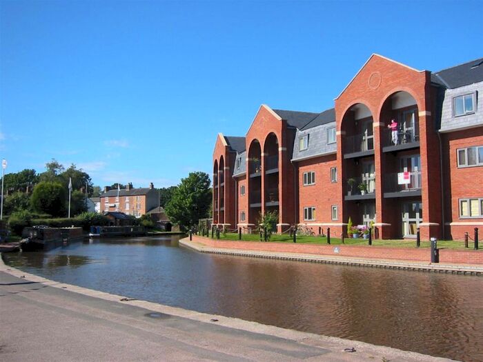 2 Bedroom Flat To Rent In Cameron Wharf, Newcastle Street, Stone, ST15
