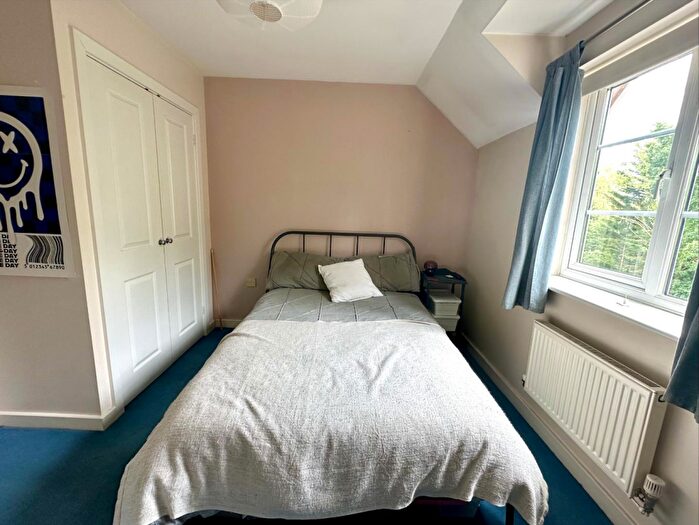 2 Bedroom Apartment To Rent In Bluebell Rise, Grange Park, Northampton, NN4