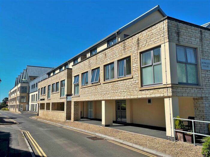 1 Bedroom Flat To Rent In Popham Court, Wood Lane, Chippenham, SN15