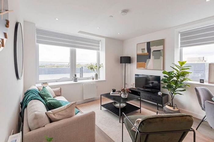 2 Bedroom Flat To Rent In Beckenham Rd, Beckenham, London, BR3