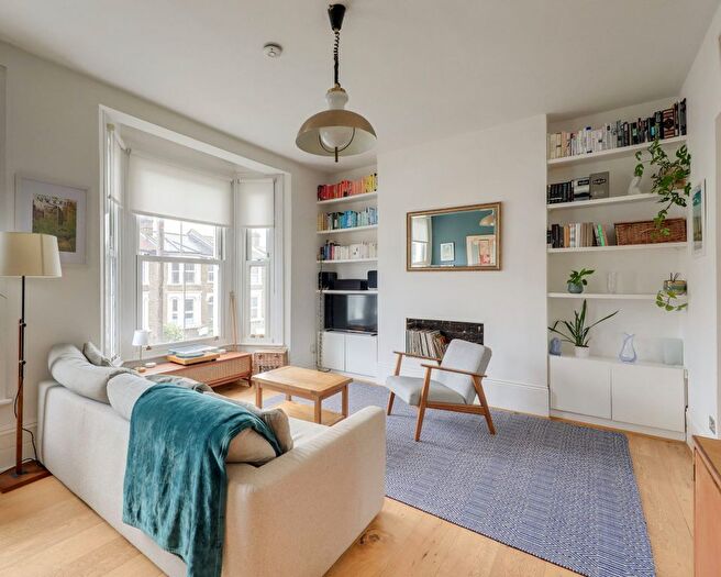 3 Bedroom Flat For Sale In Ryecroft Road, London, SE13