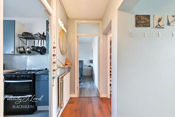 1 Bedroom Flat For Sale In Church Hill, London, SE18