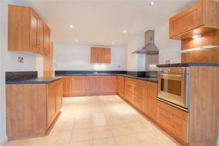 2 Bedroom Flat To Rent In Westgate Apartments, York, YO26