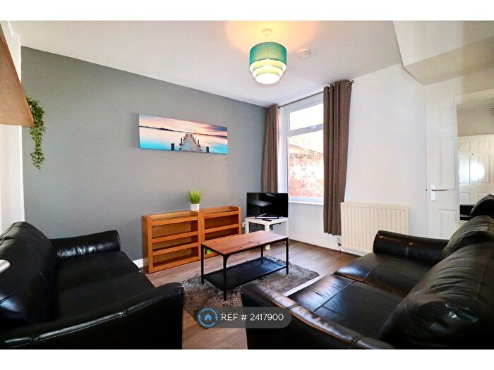 4 Bedroom Terraced House To Rent In Oxford Street, Middlesbrough, TS1