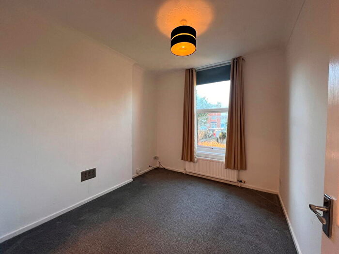 1 Bedroom Flat To Rent In Leyland Road, Southport, PR9