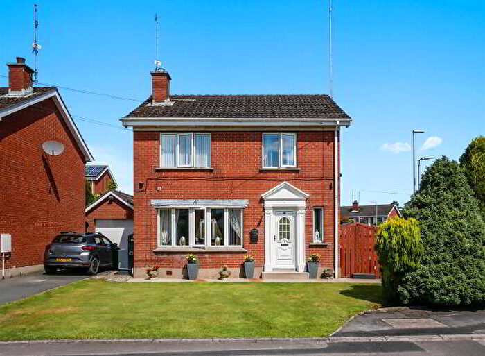 3 Bedroom House For Sale In Winchester Drive, Belfast, BT8