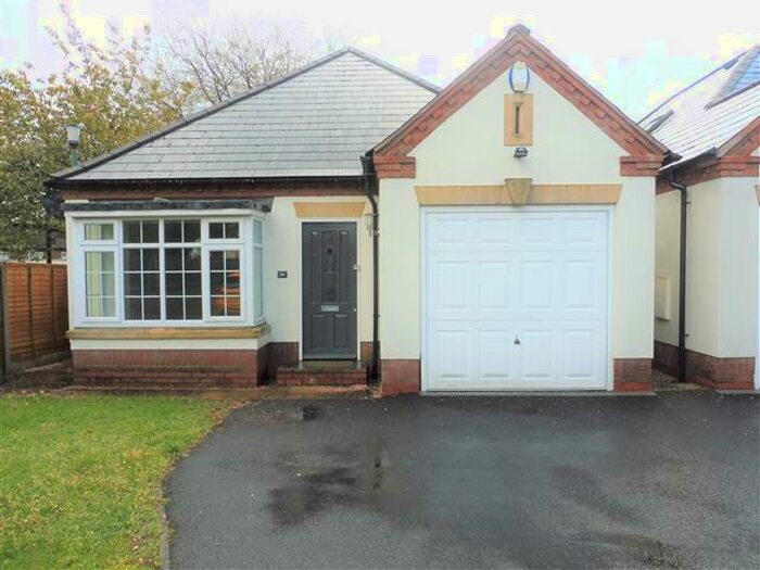 3 Bedroom Bungalow To Rent In Belbroughton Road, Blakedown