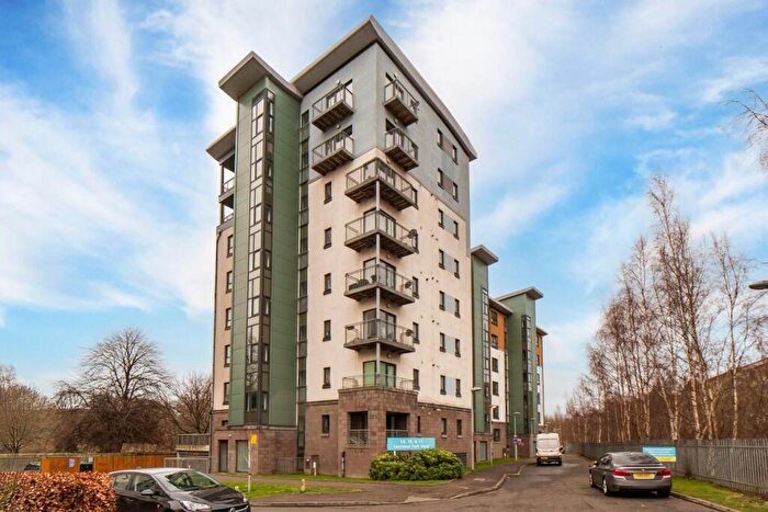 2 Bedroom Flat For Sale In / Lochend Park View, Lochend, Edinburgh, EH7