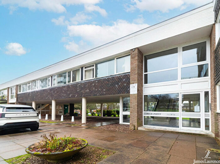 2 Bedroom Apartment For Sale In High Point, Richmond Hill Road, Edgbaston, B15