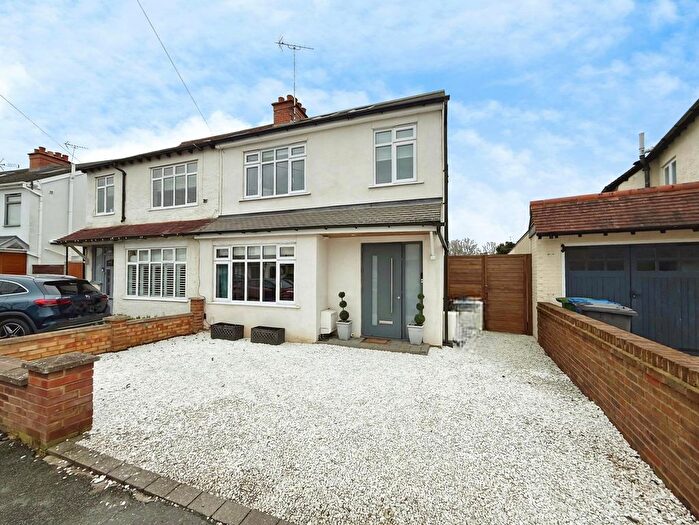 4 Bedroom Semi-Detached House For Sale In College Crescent, Windsor, Berkshire, SL4