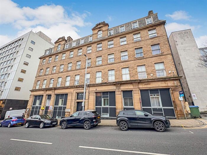 1 Bedroom Flat For Sale In Cheapside, Bradford, BD1