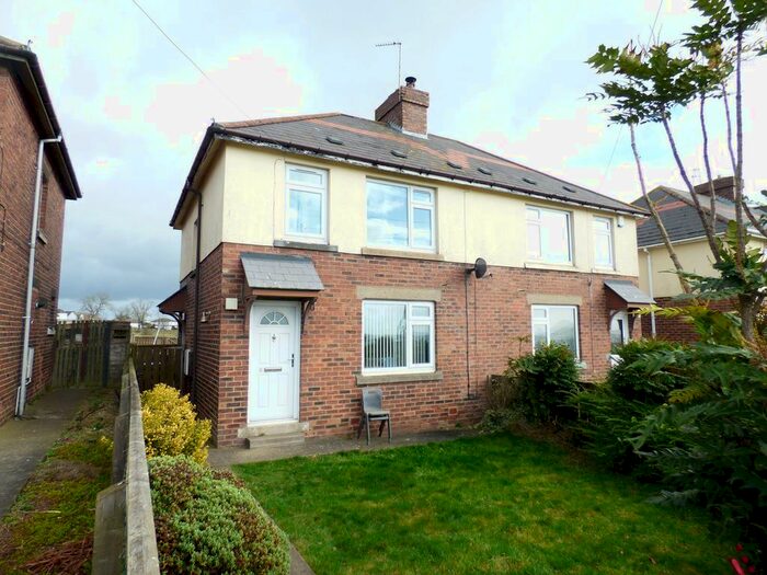 3 Bedroom Semi-Detached House For Sale In Fair View, Burnhope, Durham, DH7