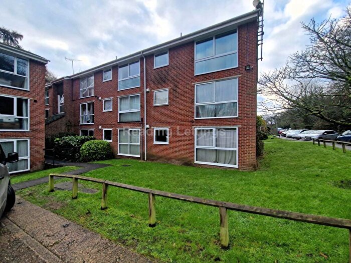 1 Bedroom Flat To Rent In Josephine Court, Reading, RG30