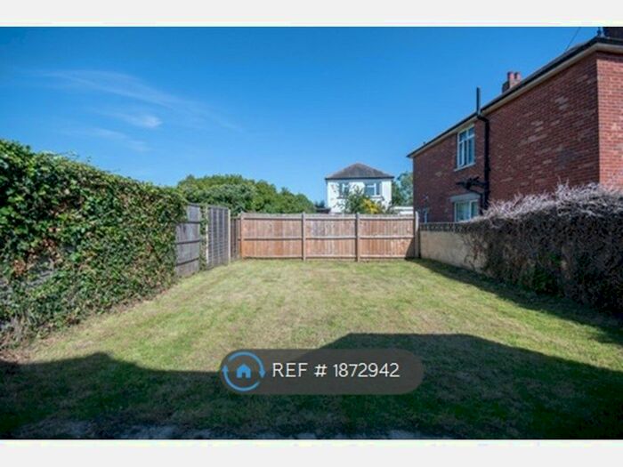 6 Bedroom Detached House To Rent In Cardigan Road, Bournemouth, BH9