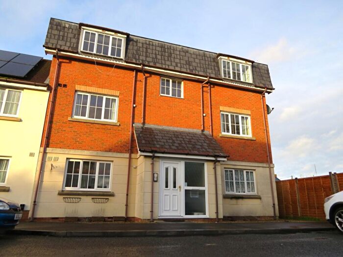 1 Bedroom Apartment To Rent In Cresscombe Close, Gillingham, Dorset, SP8