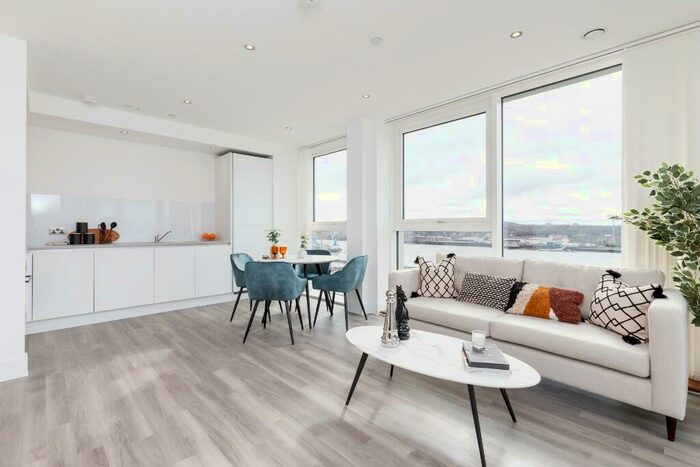 1 Bedroom Flat To Rent In Thames Road, London, E16