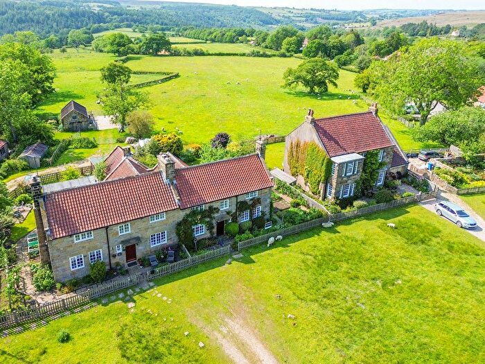 3 Bedroom Cottage For Sale In Goathland, Whitby, YO22