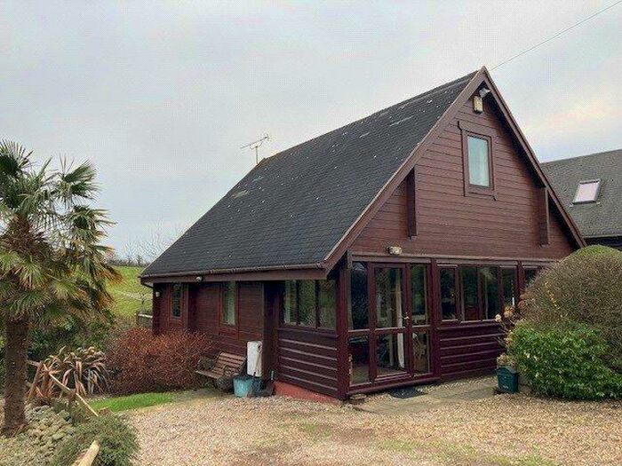 3 Bedroom Detached House For Sale In Braich Farm Estate, Mynytho, Gwynedd, LL53