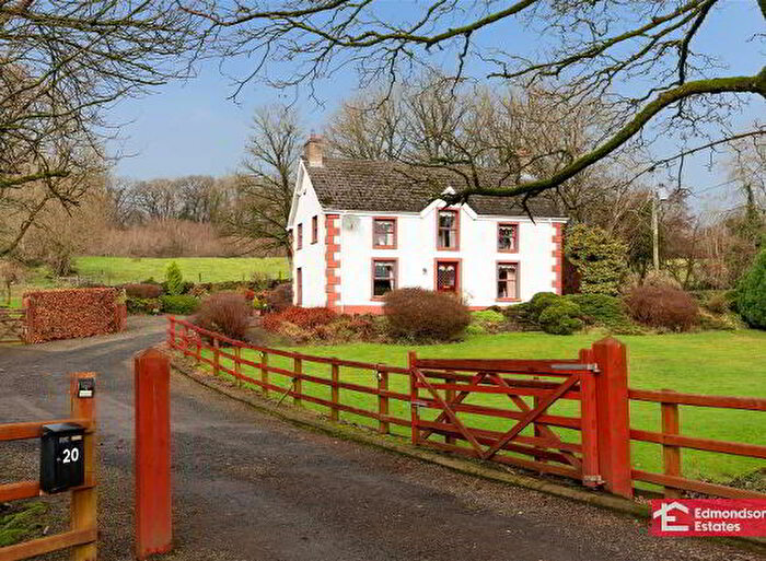 3 Bedroom Detached House And Lands For Sale In Loughloughan Road, Ballymena, BT43