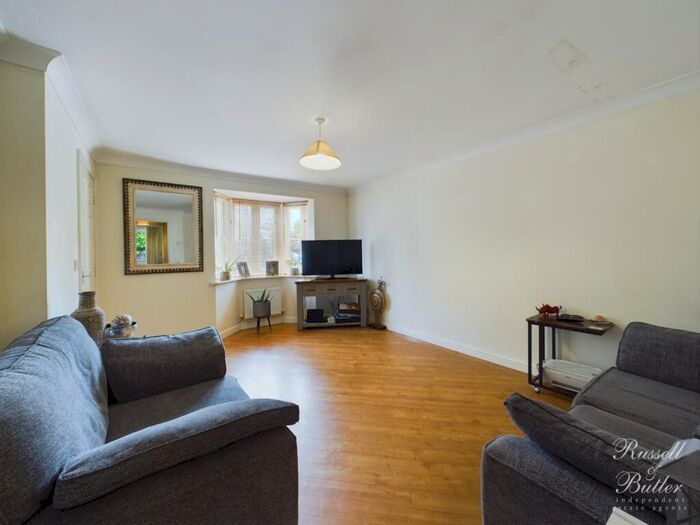 3 Bedroom Terraced House To Rent In Alchester Court, Towcester, Northamptonshire, NN12