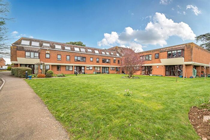 2 Bedroom Retirement Property For Sale In Rogate Road, Worthing, BN13