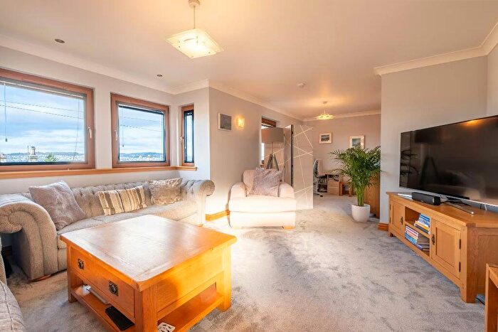 3 Bedroom Detached House For Sale In A Riverside Road, Wormit, Fife, DD6