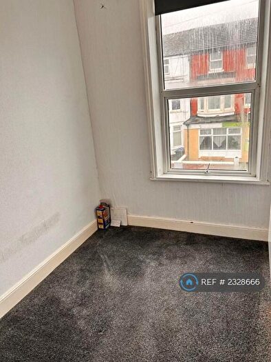 2 Bedroom Flat To Rent In Cocker Street, Blackpool, FY1