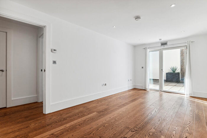 1 Bedroom Flat To Rent In Islington Green, Angel, N1
