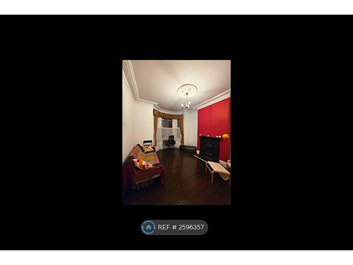 1 Bedroom Flat To Rent In Kingswood Road, London, SE20