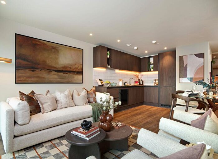 2 Bedroom Flat For Sale In Arch & Bloom, Guildford, GU1