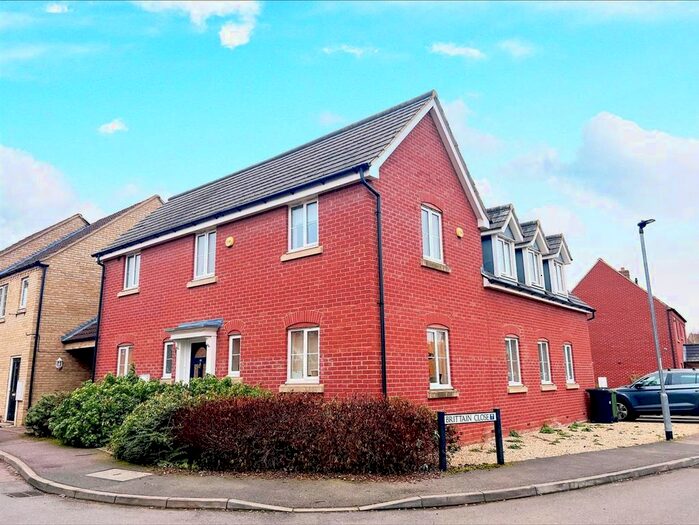 4 Bedroom Property To Rent In Bevington Way, Eynesbury, St. Neots, PE19