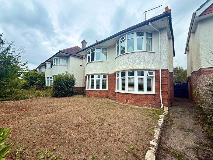 3 Bedroom Detached House For Sale In Tuckton Road, Tuckton, BH6