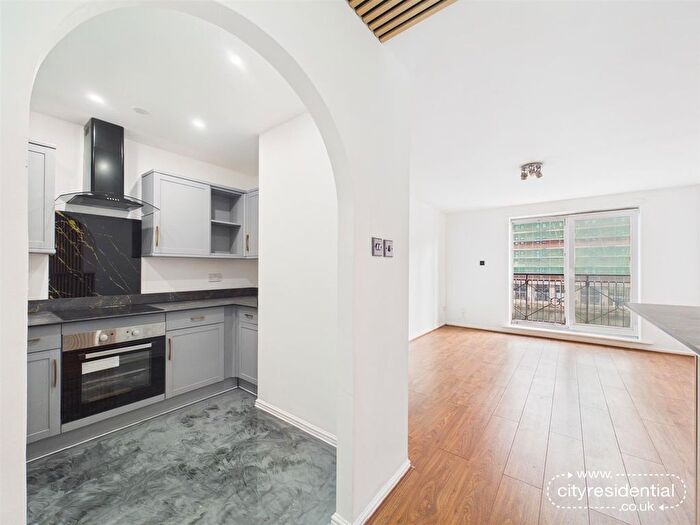 2 Bedroom Flat For Sale In Waterloo Quay, Liverpool, L3