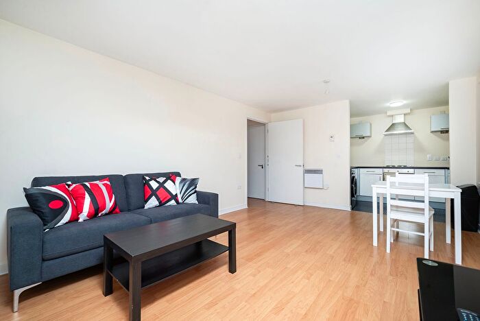 1 Bedroom Flat To Rent In Cam Road, London, E15