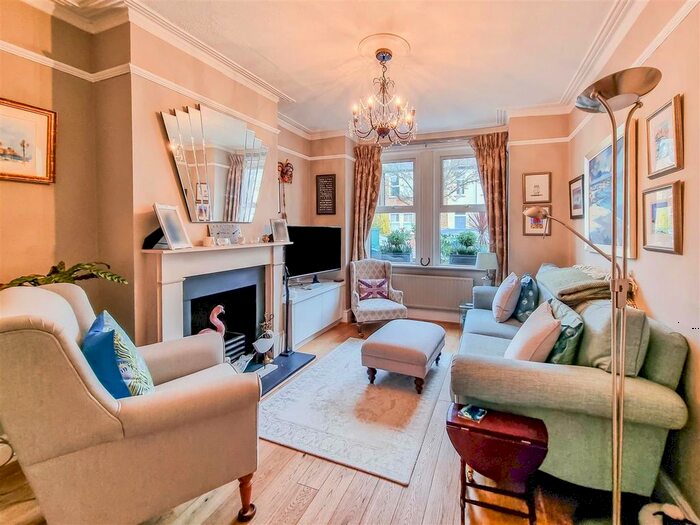 2 Bedroom Property To Rent In Bronson Road, London SW20