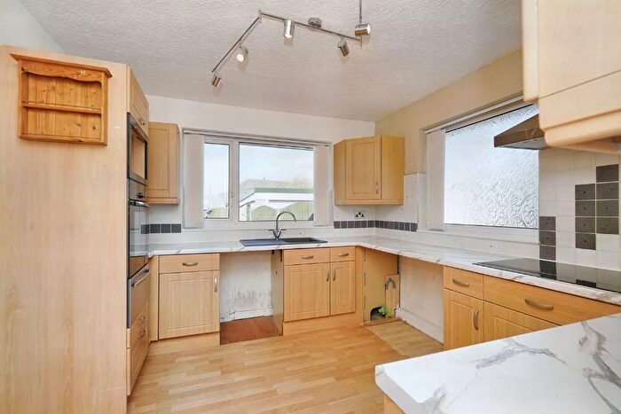 2 Bedroom Bungalow For Sale In Sandicroft Avenue, Hambleton, FY6