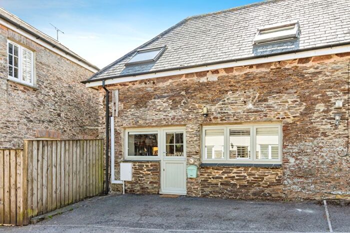 2 Bedroom Barn Conversion For Sale In Higher Poulston Farm, Totnes, Devon, TQ9