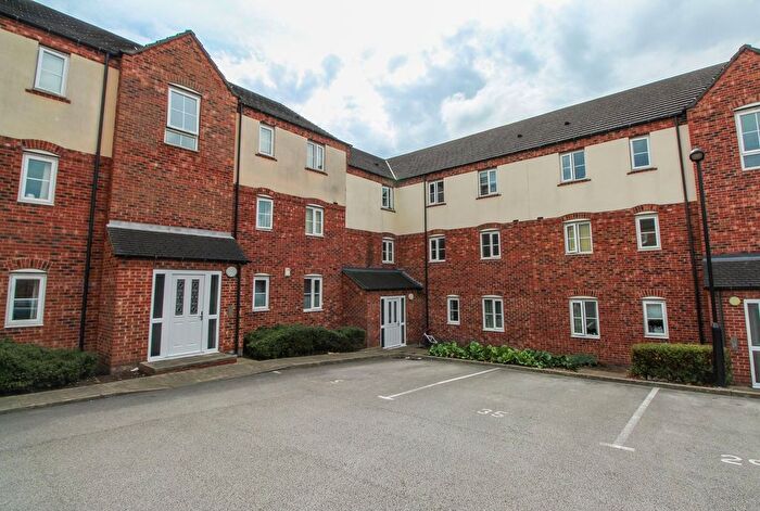 2 Bedroom Flat To Rent In Queen Mary Rise, Sheffield, S2