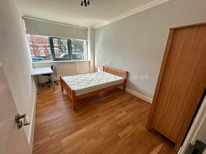 4 Bedroom Flat To Rent In Arthur Avenue, Lenton, Nottingham, NG7