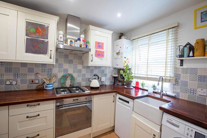 2 Bedroom Terraced House For Sale In Chichester Mews, West Norwood, SE27