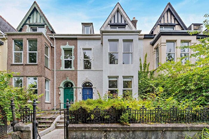 6 Bedroom Terraced House For Sale In Hazel Grove, Yelverton, PL20