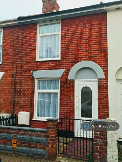 2 Bedroom Terraced House To Rent In Lower Cliff Road, Gorleston, Great Yarmouth, NR31