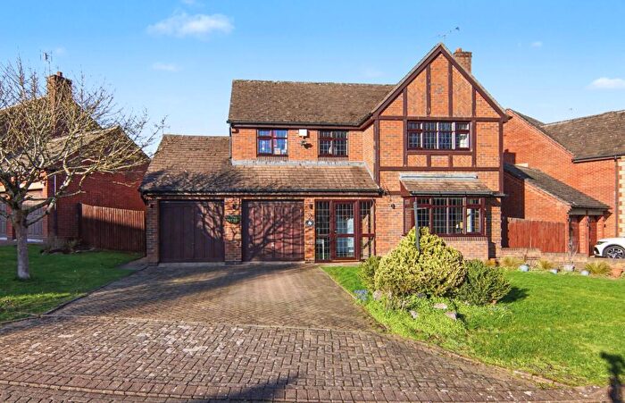 4 Bedroom Detached House For Sale In Dormston Close, Solihull, B91