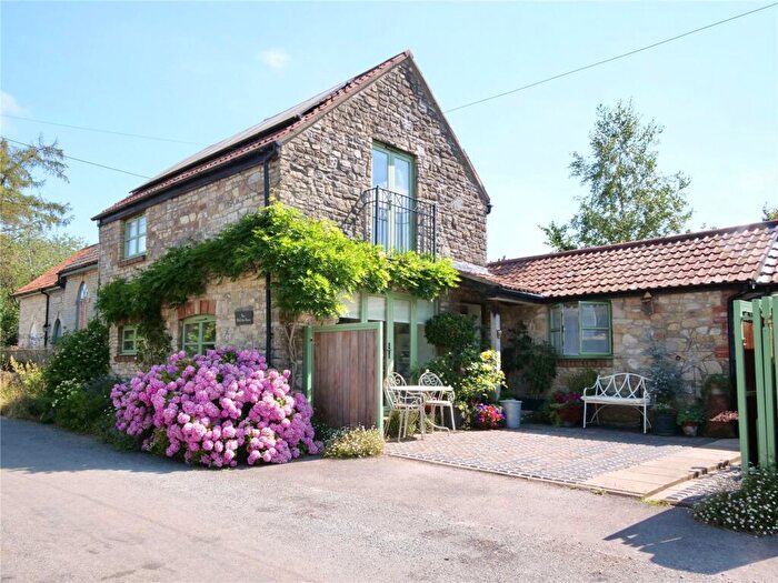 2 Bedroom Detached House For Sale In Characterful Two Bedroom Cottage - Regil, BS40