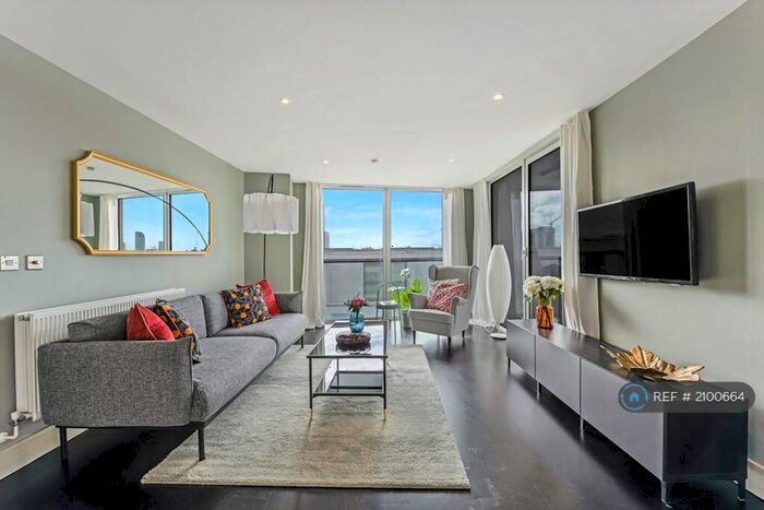 3 Bedroom Flat To Rent In Denison House, London, E14