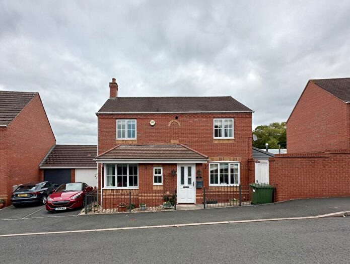 4 Bedroom Detached House For Sale In Masefield Avenue, Ledbury, HR8