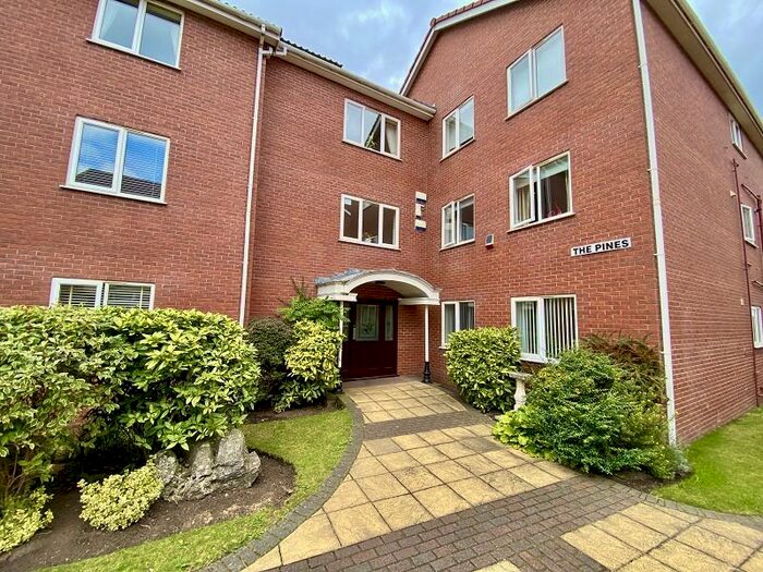 3 Bedroom Apartment To Rent In Beechfield Gardens, Southport, Merseyside., PR8