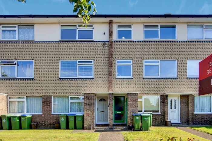 1 Bedroom Town House To Rent In Crescent Road, Sidcup, DA15